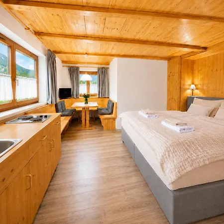 Alpinchalet Zigjam Bed & Breakfast