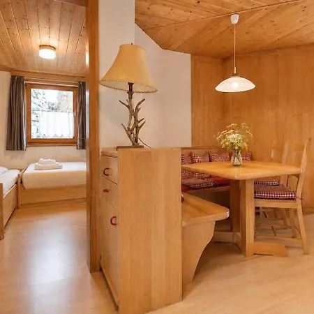 Alpinchalet Zigjam Bed & Breakfast 3*