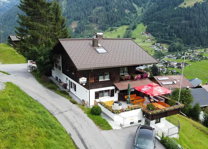 Frühstückspension Alpinchalet Zigjam 3*