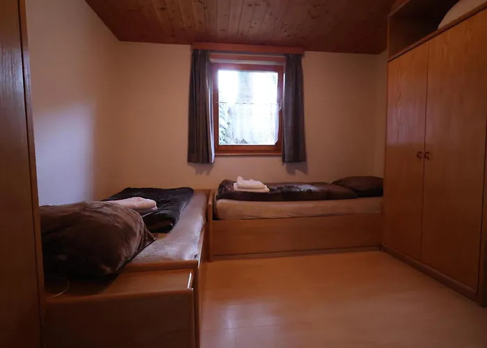 Frühstückspension Alpinchalet Zigjam 3*